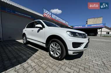 Внедорожник / Кроссовер Volkswagen Touareg 2018 в 