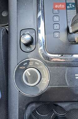 Внедорожник / Кроссовер Volkswagen Touareg 2007 в 