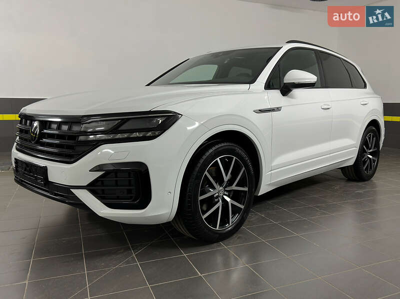 Внедорожник / Кроссовер Volkswagen Touareg 2021 в Казатине