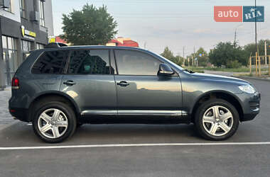 Позашляховик / Кросовер Volkswagen Touareg 2008 в 