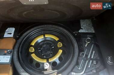 Внедорожник / Кроссовер Volkswagen Touareg 2008 в 