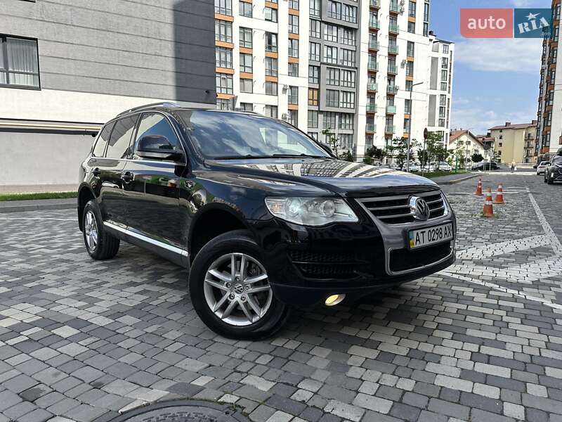 Внедорожник / Кроссовер Volkswagen Touareg 2008 в Ивано-Франковске