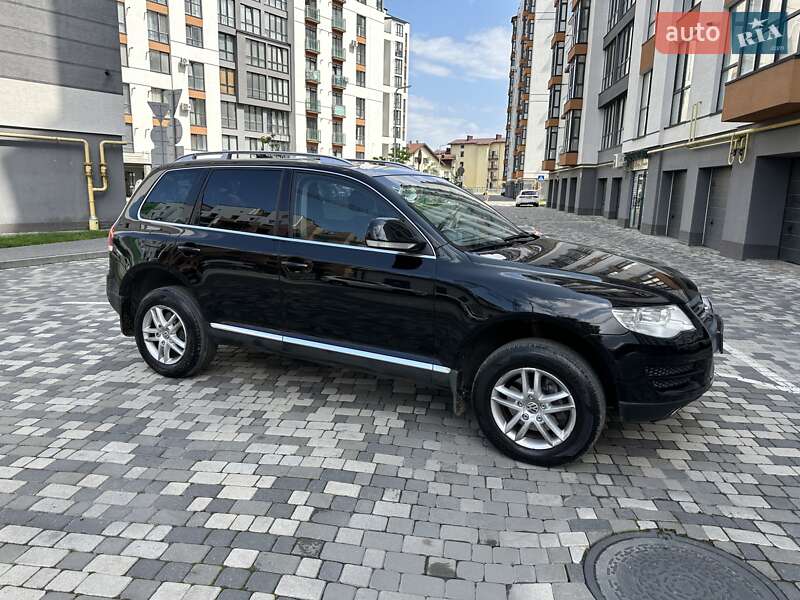 Внедорожник / Кроссовер Volkswagen Touareg 2008 в Ивано-Франковске