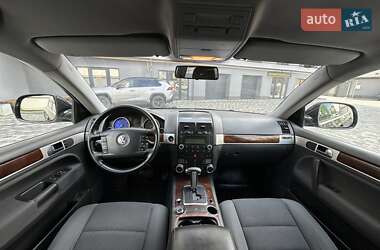Внедорожник / Кроссовер Volkswagen Touareg 2008 в 