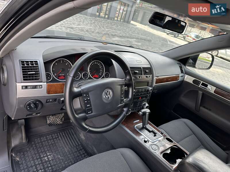 Внедорожник / Кроссовер Volkswagen Touareg 2008 в Ивано-Франковске