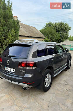 Внедорожник / Кроссовер Volkswagen Touareg 2007 в 