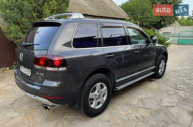Внедорожник / Кроссовер Volkswagen Touareg 2007 в 