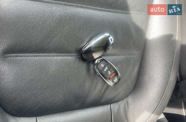 Внедорожник / Кроссовер Volkswagen Touareg 2014 в 