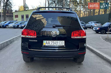 Внедорожник / Кроссовер Volkswagen Touareg 2007 в 