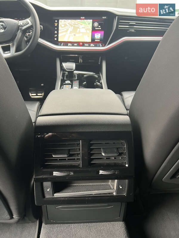 Внедорожник / Кроссовер Volkswagen Touareg 2019 в Кропивницком фото 7 Внедорожник / Кроссовер Volkswagen Touareg 2019 в Кропивницком