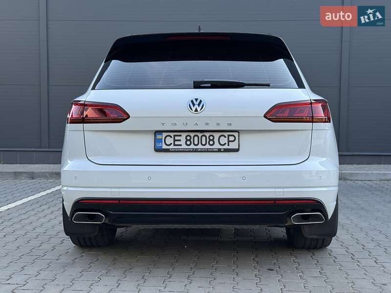 Внедорожник / Кроссовер Volkswagen Touareg 2018 в Черновцах