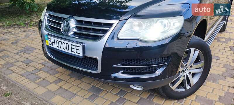 Внедорожник / Кроссовер Volkswagen Touareg 2008 в Одессе