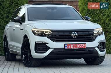 Позашляховик / Кросовер Volkswagen Touareg 2022 в 
