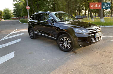 Внедорожник / Кроссовер Volkswagen Touareg 2013 в 
