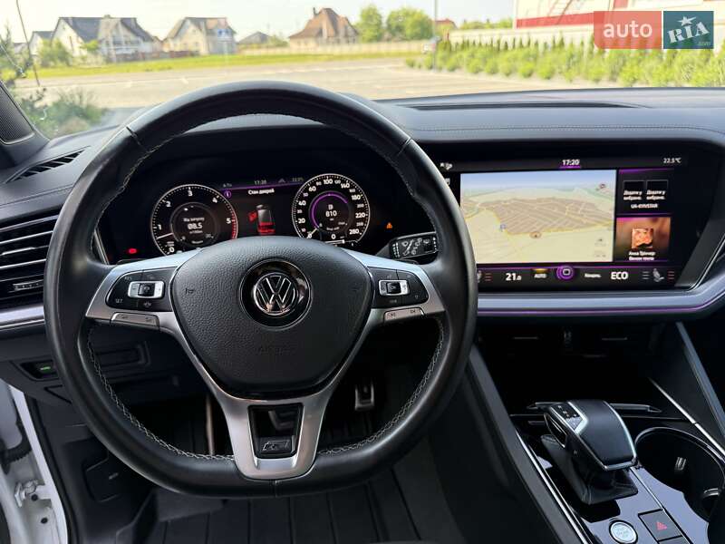 Внедорожник / Кроссовер Volkswagen Touareg 2019 в Луцке