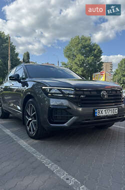 Внедорожник / Кроссовер Volkswagen Touareg 2021 в Хмельницком