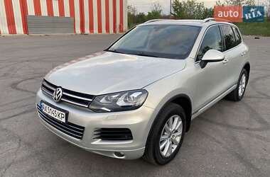 Позашляховик / Кросовер Volkswagen Touareg 2013 в Харкові