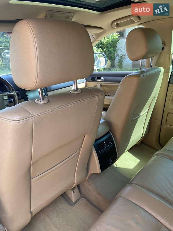 Позашляховик / Кросовер Volkswagen Touareg 2009 в Нововолинську фото 19 Позашляховик / Кросовер Volkswagen Touareg 2009 в Нововолинську