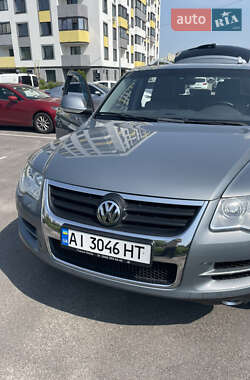 Внедорожник / Кроссовер Volkswagen Touareg 2007 в Борисполе