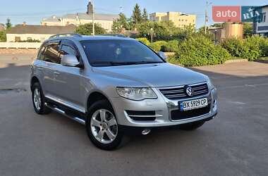 Внедорожник / Кроссовер Volkswagen Touareg 2008 в Бердичеве