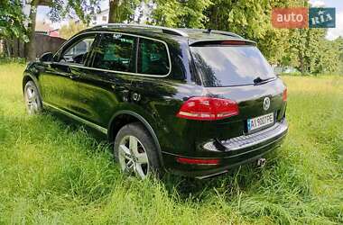 Внедорожник / Кроссовер Volkswagen Touareg 2014 в 