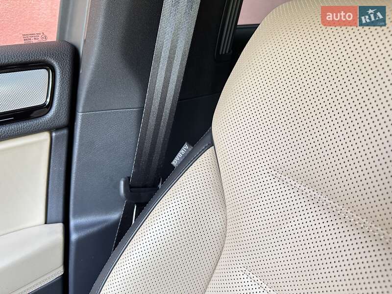 Внедорожник / Кроссовер Volkswagen Touareg 2017 в Белгороде-Днестровском