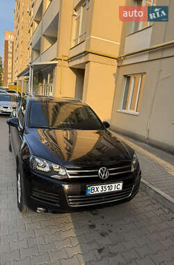 Внедорожник / Кроссовер Volkswagen Touareg 2010 в Хмельницком