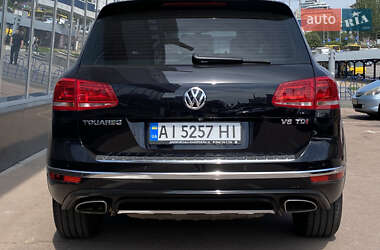 Внедорожник / Кроссовер Volkswagen Touareg 2018 в 