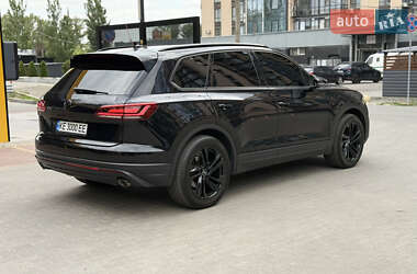 Внедорожник / Кроссовер Volkswagen Touareg 2021 в 