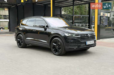 Внедорожник / Кроссовер Volkswagen Touareg 2021 в 