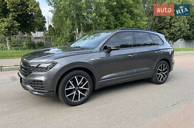 Внедорожник / Кроссовер Volkswagen Touareg 2020 в 