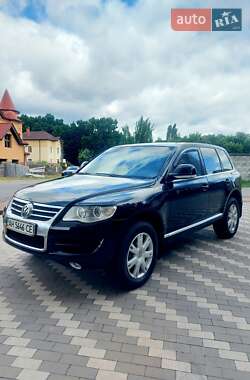 Внедорожник / Кроссовер Volkswagen Touareg 2007 в 