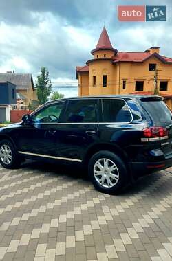 Внедорожник / Кроссовер Volkswagen Touareg 2007 в 