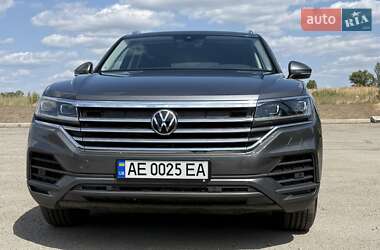 Внедорожник / Кроссовер Volkswagen Touareg 2020 в Днепре
