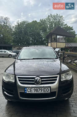 Позашляховик / Кросовер Volkswagen Touareg 2007 в Чернівцях