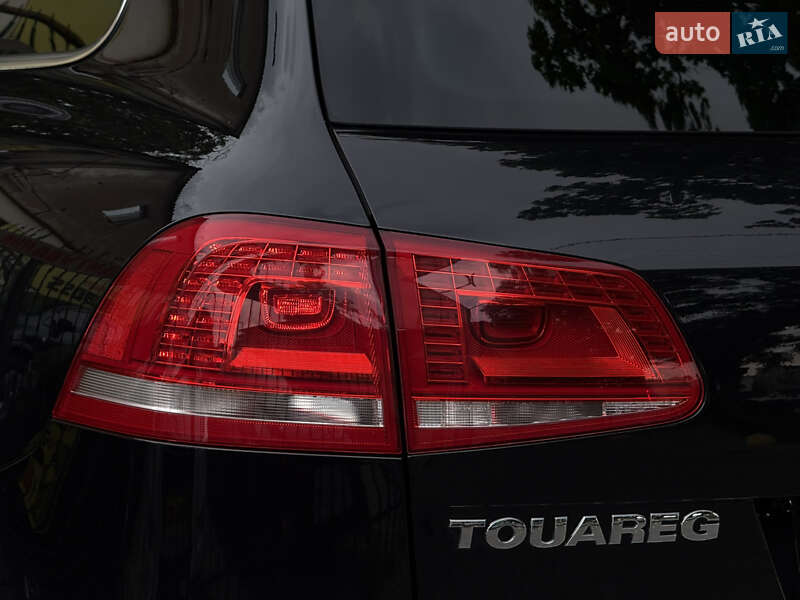 Позашляховик / Кросовер Volkswagen Touareg 2014 в Миколаєві