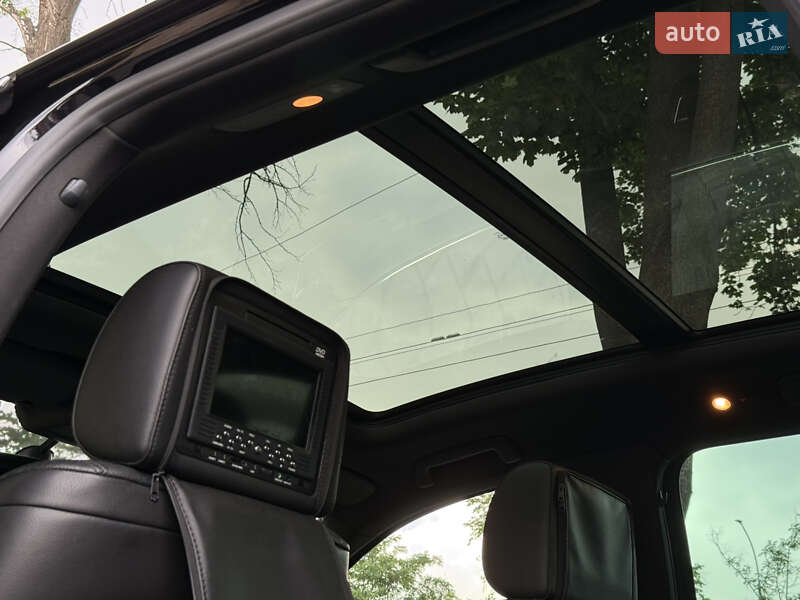 Позашляховик / Кросовер Volkswagen Touareg 2014 в Миколаєві