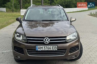 Внедорожник / Кроссовер Volkswagen Touareg 2012 в 