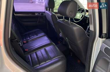 Внедорожник / Кроссовер Volkswagen Touareg 2007 в 