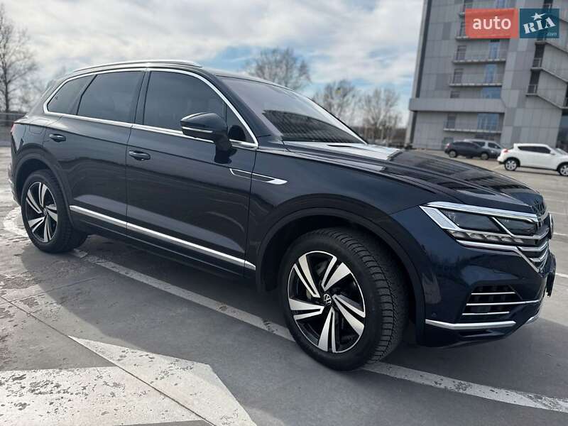 Внедорожник / Кроссовер Volkswagen Touareg 2021 в Киеве фото Внедорожник / Кроссовер Volkswagen Touareg 2021 в Киеве