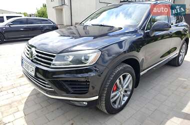 Позашляховик / Кросовер Volkswagen Touareg 2015 в Бучачі
