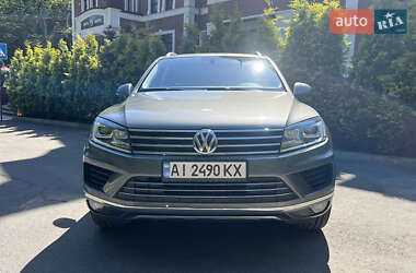 Позашляховик / Кросовер Volkswagen Touareg 2014 в Ужгороді