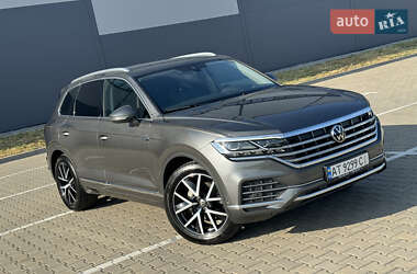 Позашляховик / Кросовер Volkswagen Touareg 2020 в Івано-Франківську