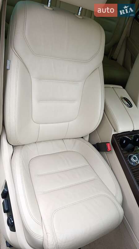 Внедорожник / Кроссовер Volkswagen Touareg 2014 в Киеве фото 14 Внедорожник / Кроссовер Volkswagen Touareg 2014 в Киеве