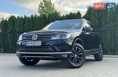 Позашляховик / Кросовер Volkswagen Touareg 2018 в Одесі