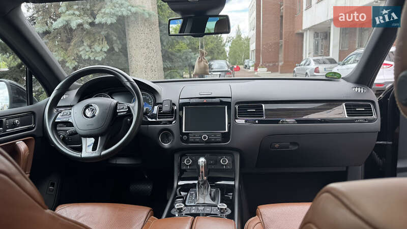 Внедорожник / Кроссовер Volkswagen Touareg 2013 в Киеве фото 17 Внедорожник / Кроссовер Volkswagen Touareg 2013 в Киеве