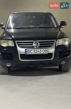 Внедорожник / Кроссовер Volkswagen Touareg 2007 в Львове