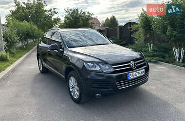 Позашляховик / Кросовер Volkswagen Touareg 2013 в Кропивницькому