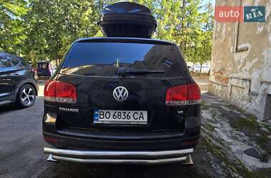 Позашляховик / Кросовер Volkswagen Touareg 2003 в 