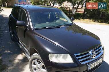 Позашляховик / Кросовер Volkswagen Touareg 2005 в Чорткові